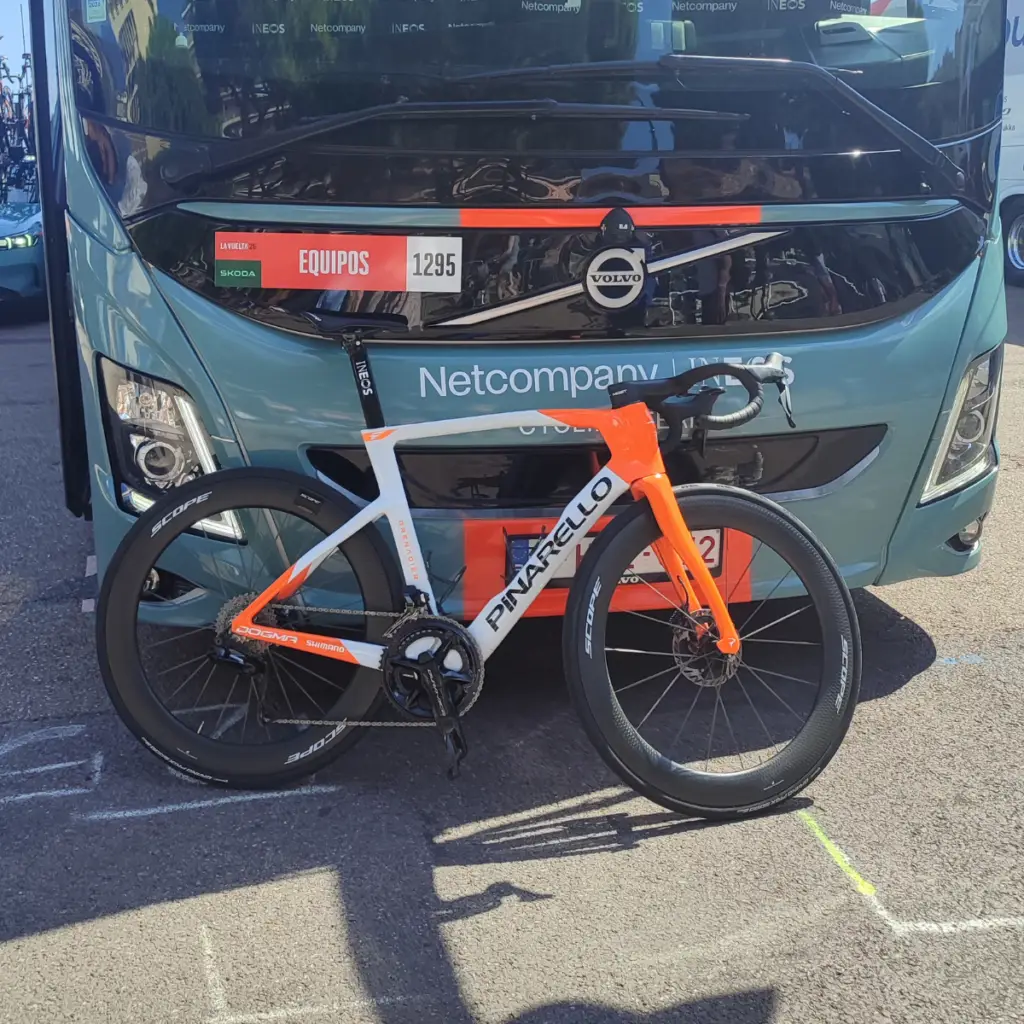 Vélo Pinarello de Netcompany INEOS